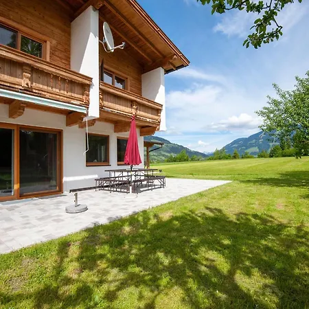 Brixen Valley Bus Access, Cleaning Included * Hopfgarten im Brixental